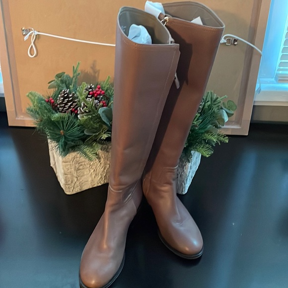 Tory Burch Shoes - New Tory Burch Boots